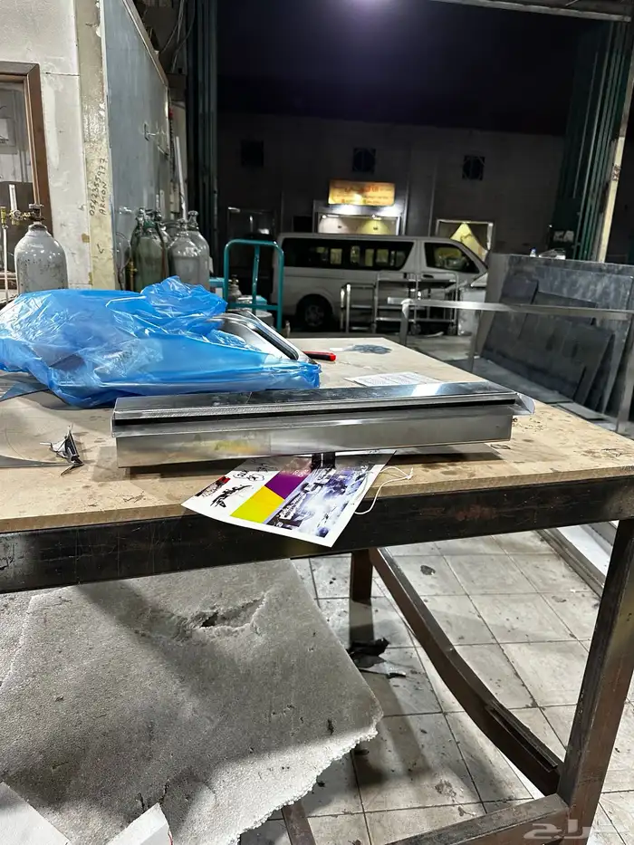 مصبات بإنارة ستيل تايواني 60 سم 18