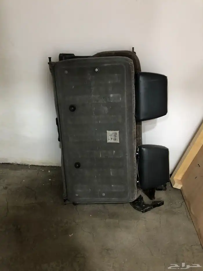 ابواب باترول مع مرتبه خلفيه وقطع للباترول. نظيفه جدا 1996 8