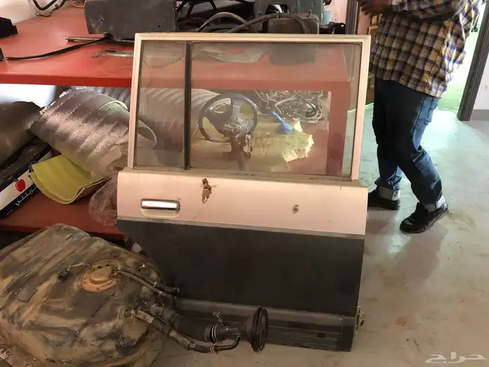 ابواب باترول مع مرتبه خلفيه وقطع للباترول. نظيفه جدا 1996 12