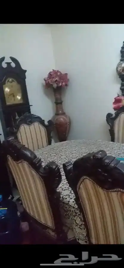 طاولة خشب مصري 0