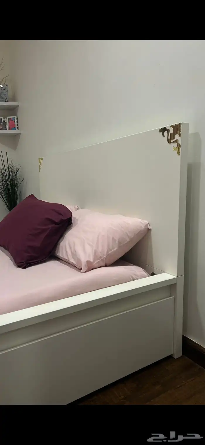 هيكل سرير ابيض مع 4 ادراج وقاعدة سرير شرائح 1