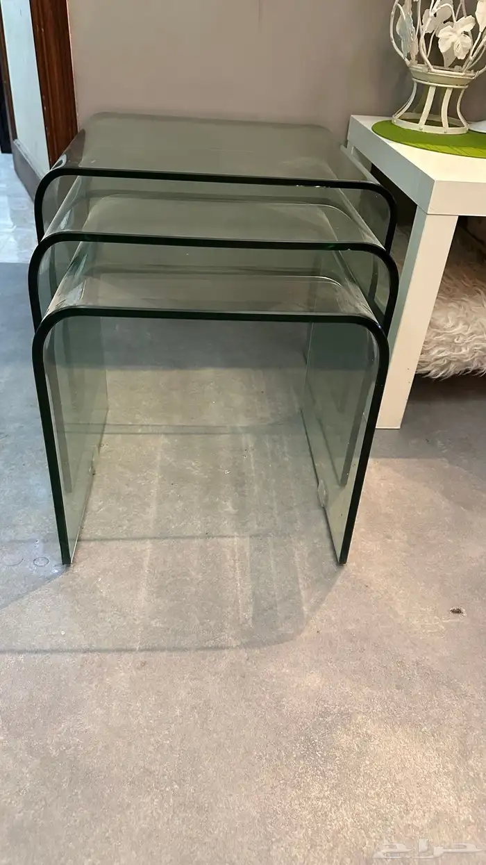 طاولات قزاز 0