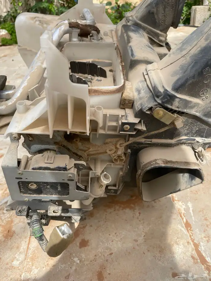 ثلاجة مكيف جيب لكزس 2005 - 2007 2