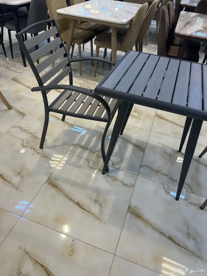كراسي وطاولات كوفي ومطعم كفيات جلسات 47