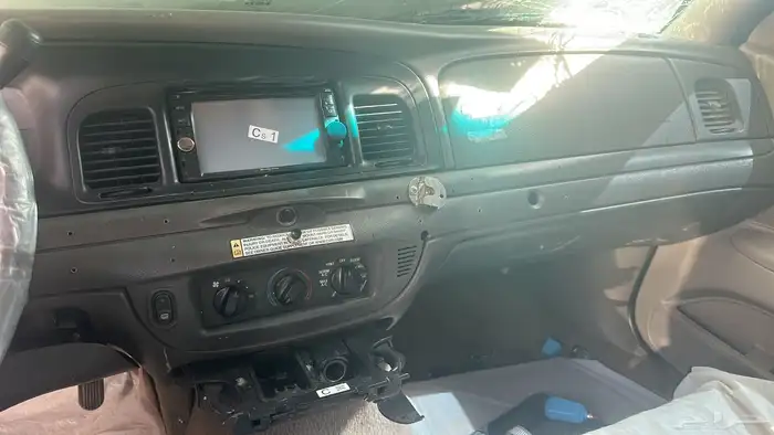 مسطرة فورد 8