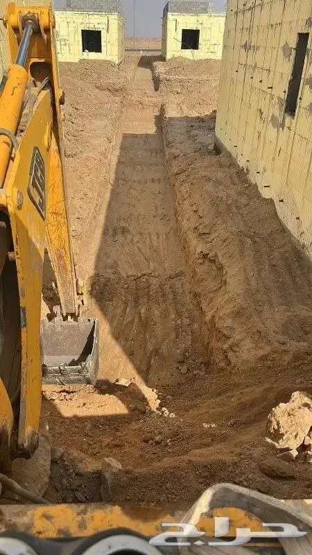 ايجار جي سي بي بريدة القصيم 1