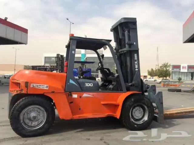 فوركلفت للايجار ايجار الرياض تأجير رافعات يومي وشهري وسنوي 0