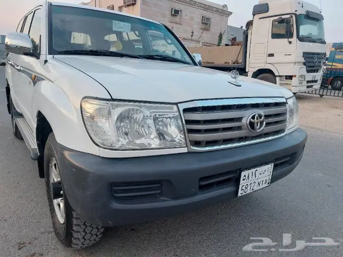 لاندكروزر 2006 GX تم البيع تم البيع 17