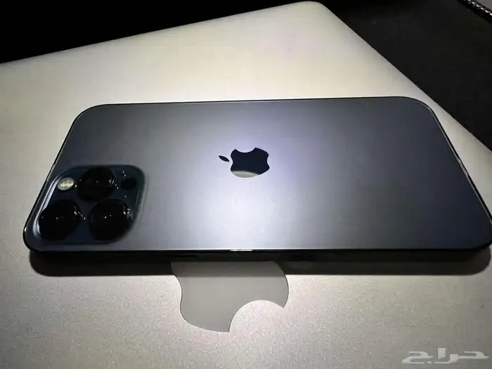 ايفونiPhone Pro Max 12 256GB Almost New 13