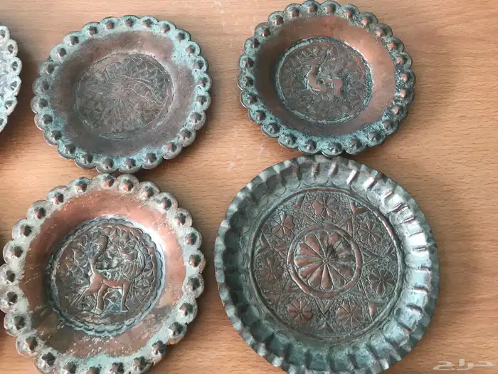 صحون تراثيه تعليقه نقوشات ورسومات نحاس 3