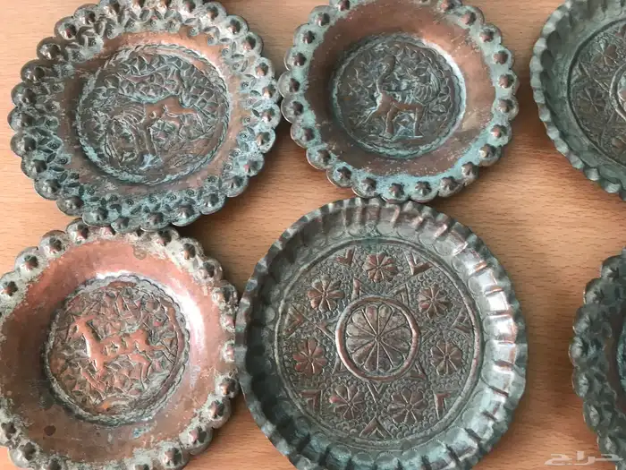 صحون تراثيه تعليقه نقوشات ورسومات نحاس 5