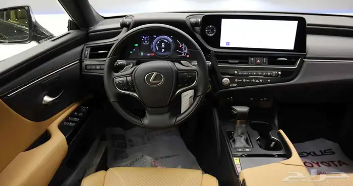 لكزس ES300.BH.2025 هايبرد 4 سلندر تقسيط على بنك الرياض 5