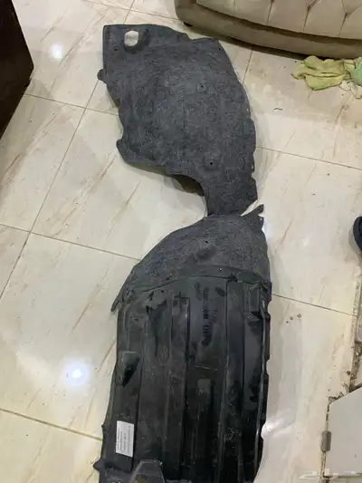 بطانة لكزس مديل 2020 و 2019 وكالة اخذتها بعد صدمة الي جاتها 2