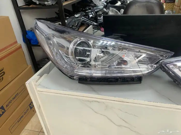 شمعات هونداي اكسنت 2018-2020 ليد صيني 2