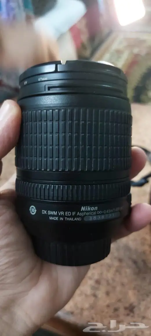 كاميرا nikon 5200 مع العدسة 8