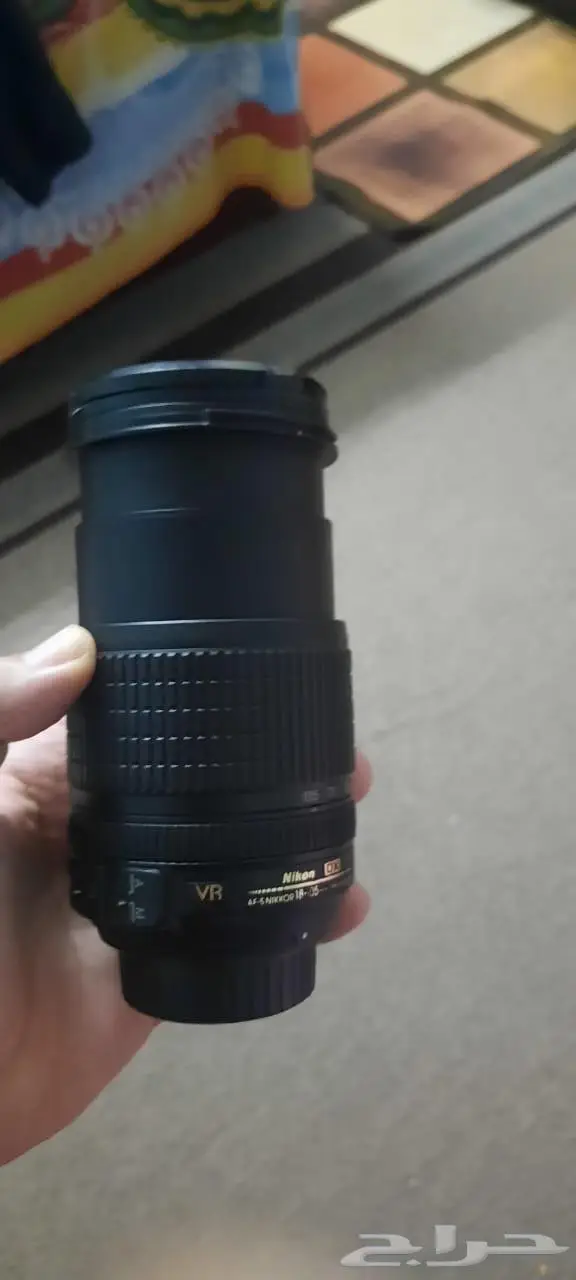 كاميرا nikon 5200 مع العدسة 11