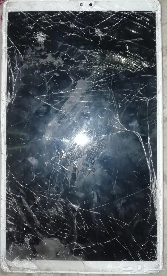 ايباد سامسونج تالف للبيع بأعلى سومه 1