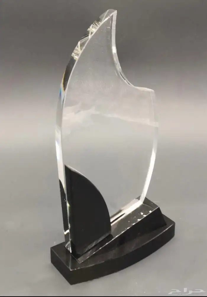 دروع تذكارية وهدايا فاخرة 49