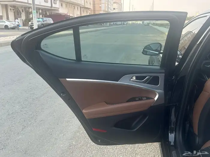 جنيسس G70 2018 ديزل بانورما وارد كوريا 23