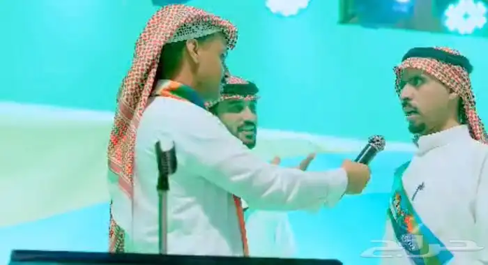 مقدم حفلات منبرية فعاليات مسرح ندوات حوارية يوم مفتوح 5