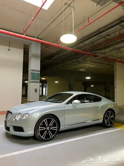 بنتلي كوبيه 2013 GT الممشى 204 الف كم . 4