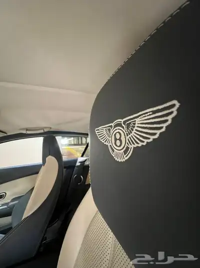 بنتلي كوبيه 2013 GT الممشى 204 الف كم . 22