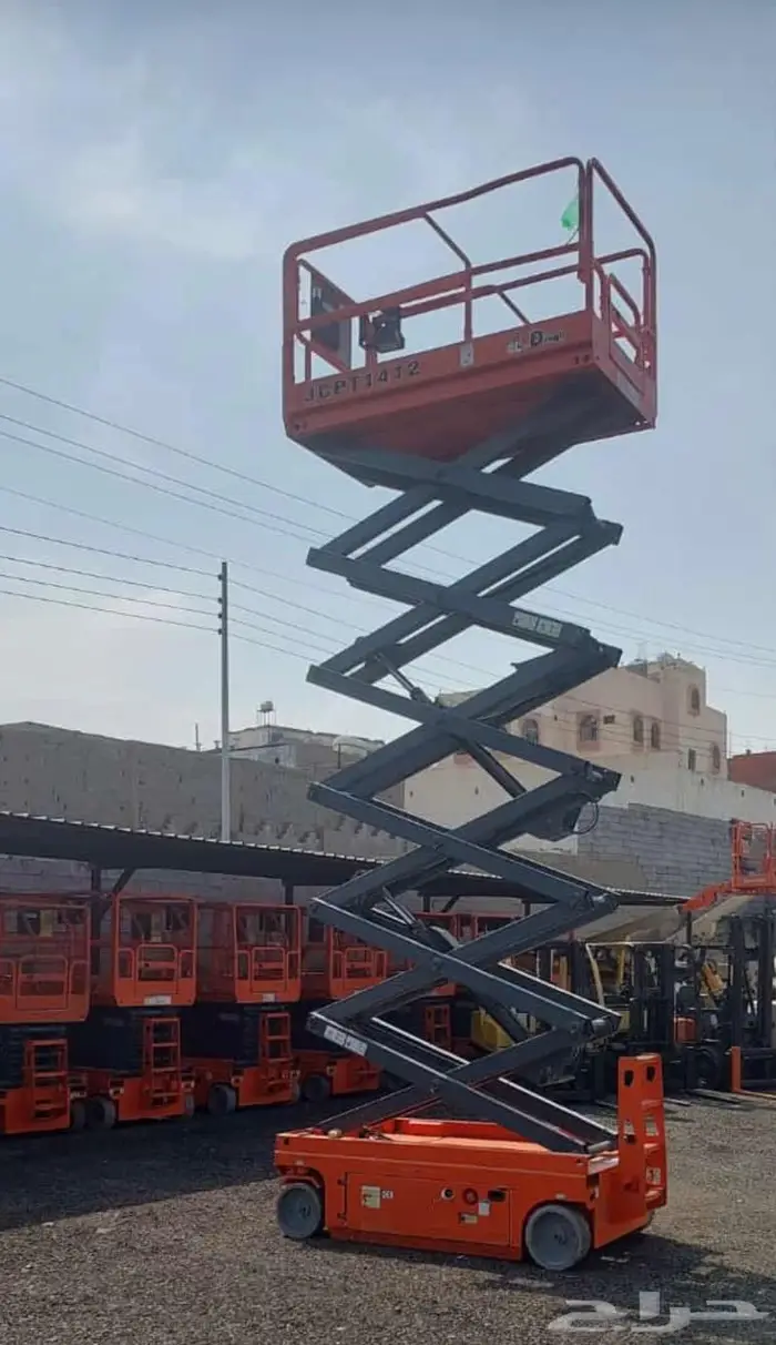 سيزرلفت للأجار scissorlift for rent 2