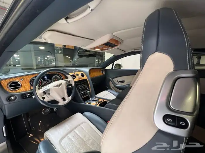 بنتلي كوبيه 2013 GT الممشى 204 الف كم . 26