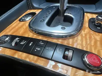 بنتلي كوبيه 2013 GT الممشى 204 الف كم . 42