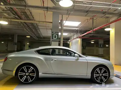 بنتلي كوبيه 2013 GT الممشى 204 الف كم . 6