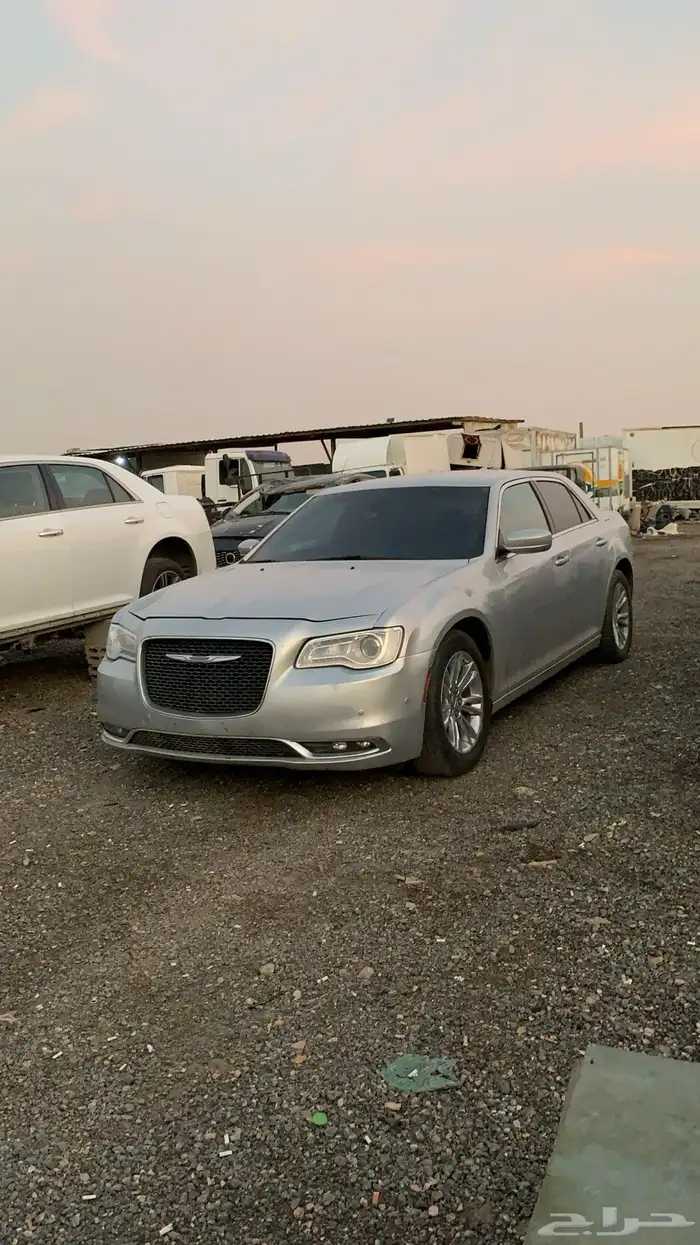 كرايزلر بيع قطع غيار فقط 2019 4