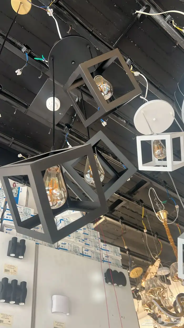 نجف ثريات 61