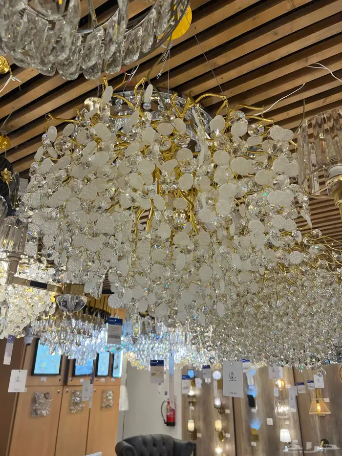 نجف ثريات 66