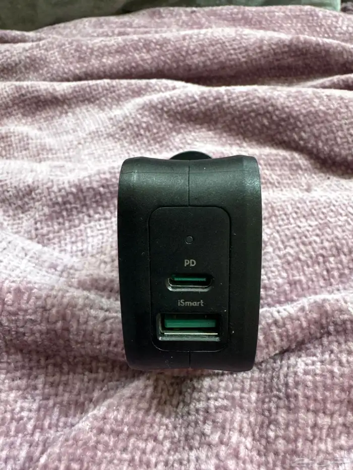 كبس فيش شاحن جداري بقوة 30W بمدخل PD USB اسود 0