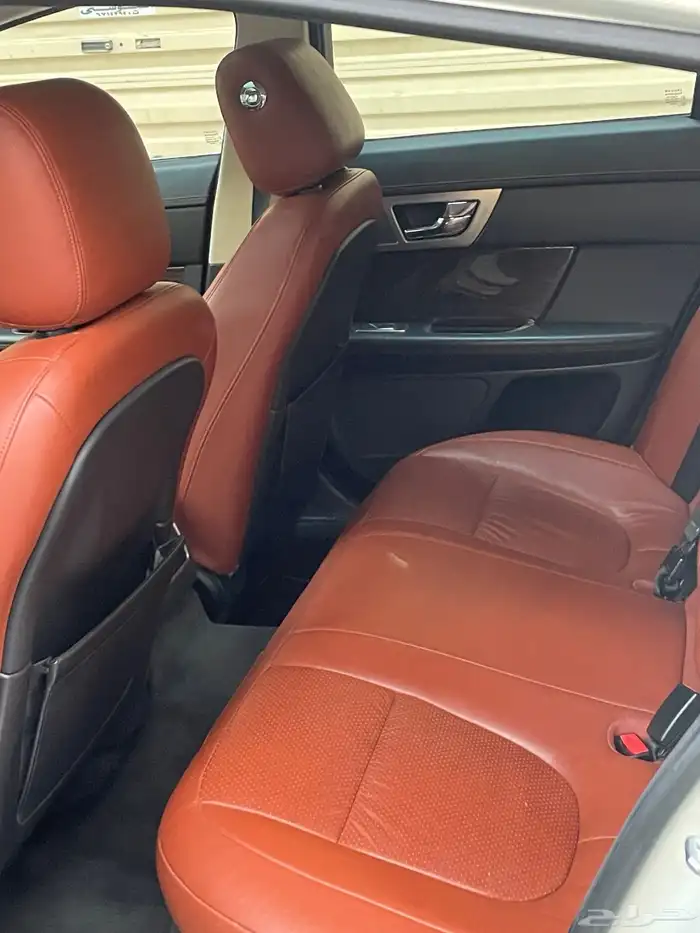 جاكوار XF 2010 ممشى قليل 5