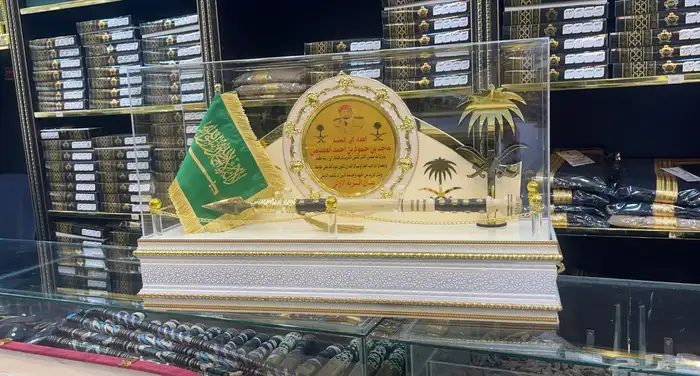 هدايا رجالية سيوف دروع هدايا فاخرة 30