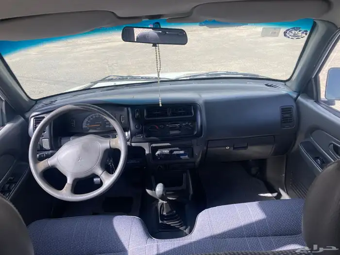 ميتسوبيشي 200L  2003 7