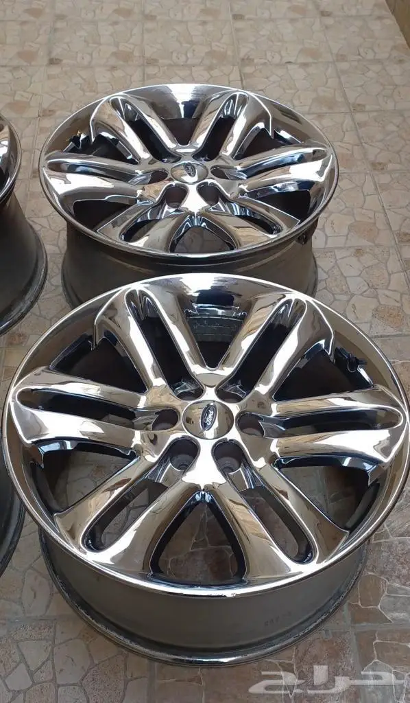 جنوط فورد بلاتينيوم 8