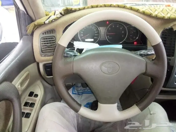 خياطة دركسون وتنجيد طاره سيارات متنوعه تويوتا 3