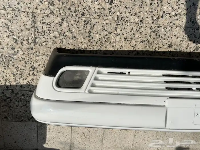 صدام مرسيديس ابو عيون 1999 9