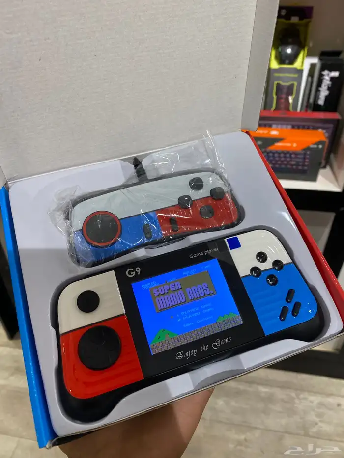 كمبيوتر عائله محمول اكثر من 600 لعبة ب 99 ريال 0