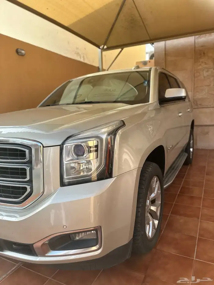 يوكن 2016 SLT دبل فل الفل (القصير) 0