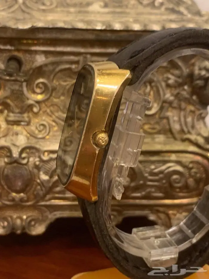 ساعة أوميغا omega 2