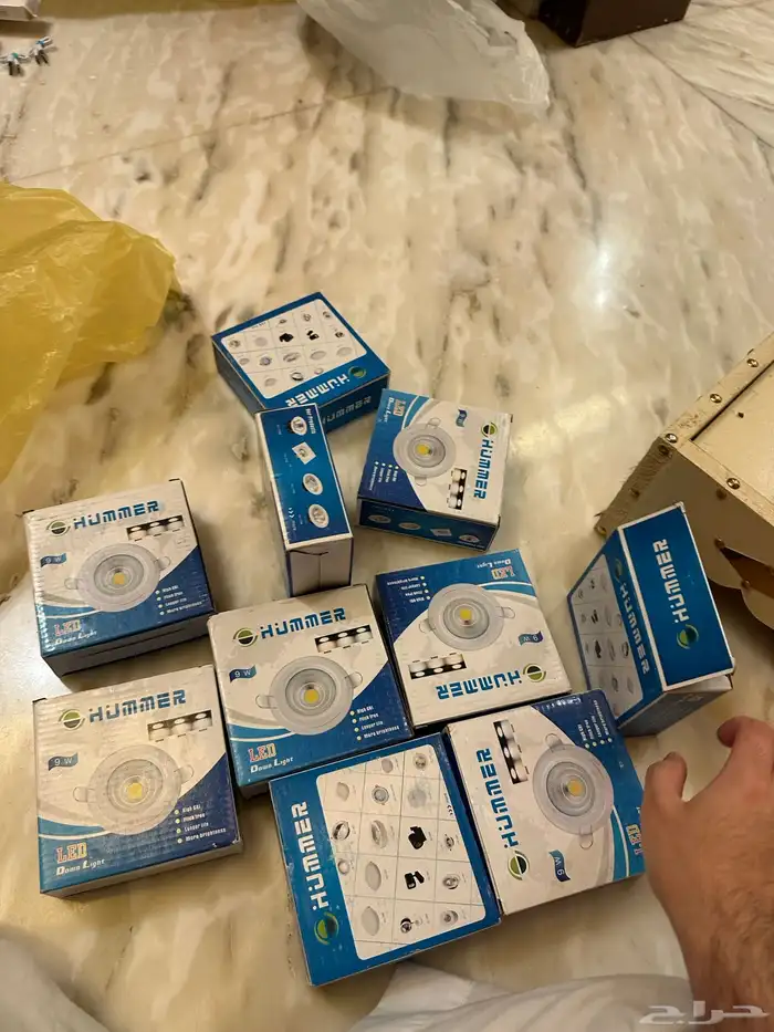 لبمات 3 الوان 10 سم عدد 10 الحبه ب 12 2