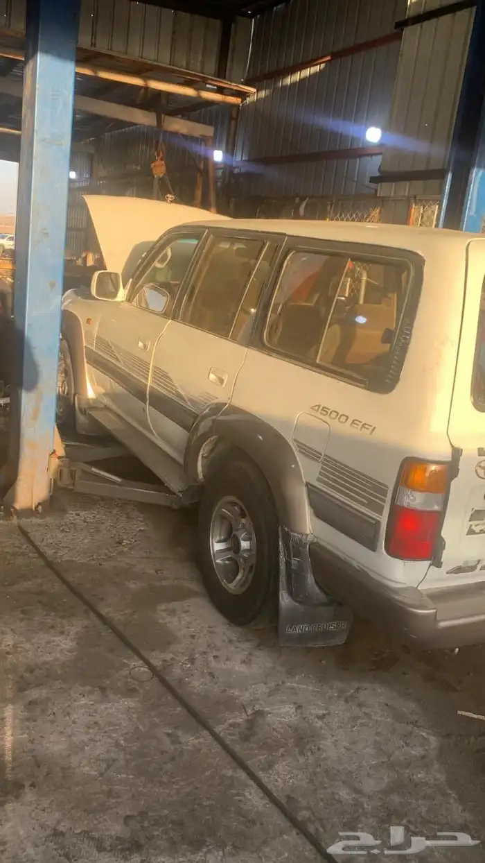 مكائن مستورده وتوضيب وصيانةالسيارات يوجد تابي و تمارا وإمكان 21