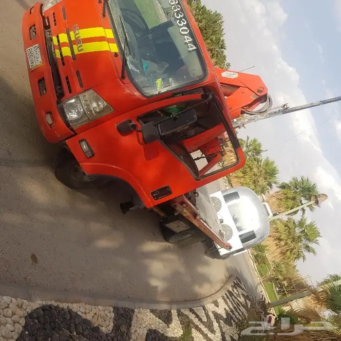 سطحه مع هوك سحب ونقل عربات فودترك 1