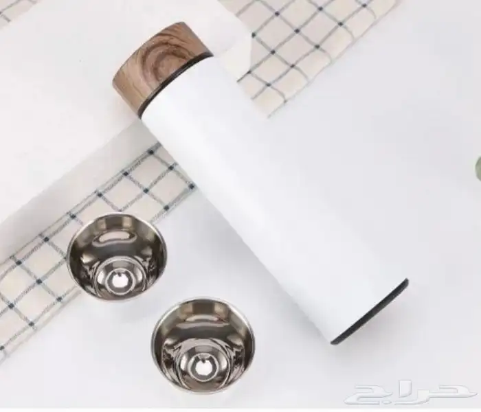 مق حافظة للحرارة والبرودة باللون الابيض والاسود 1