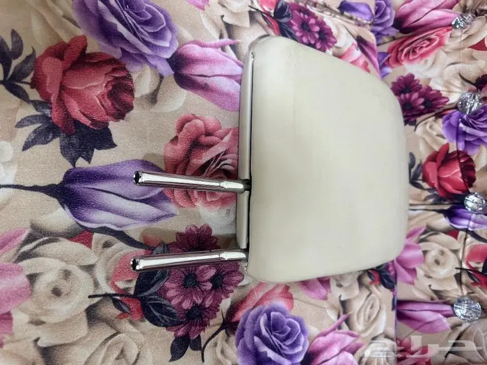 لاندكروزر 2010 2