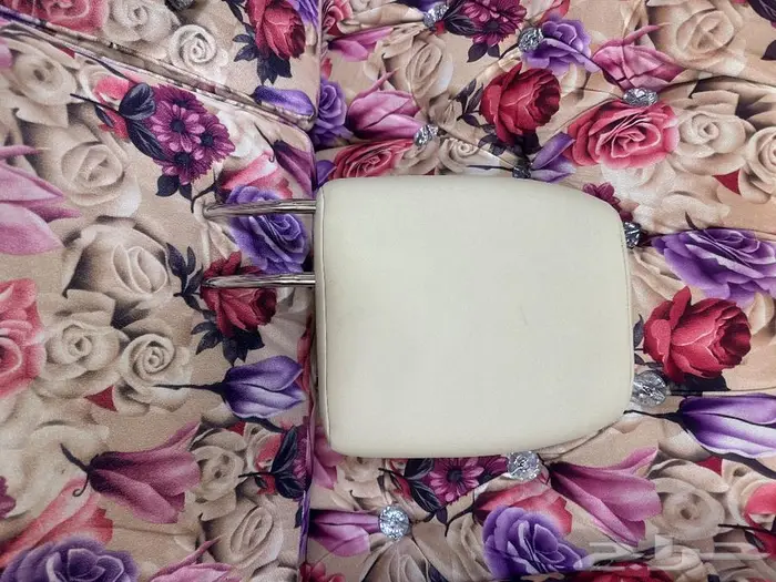 لاندكروزر 2010 3