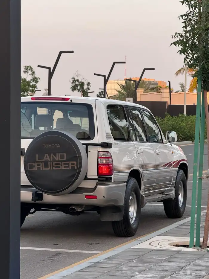 تم البيع لاندكروزر GXR2003 43